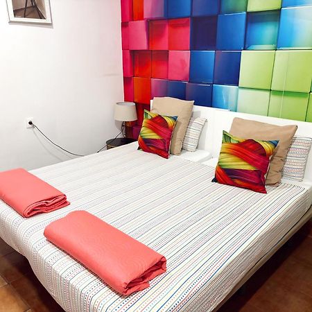 Rio Hostel Sevilla Exteriör bild