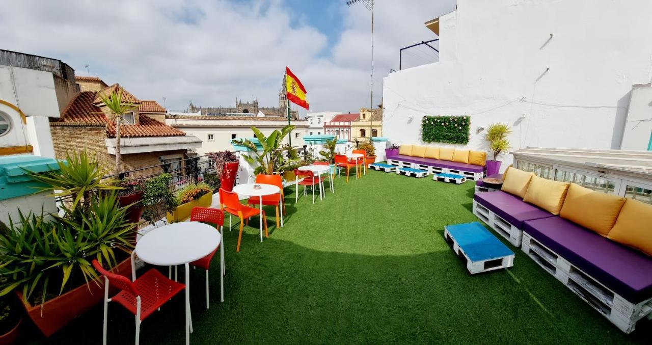 Rio Hostel Sevilla Exteriör bild