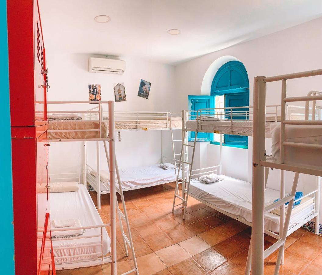 Rio Hostel Sevilla Exteriör bild