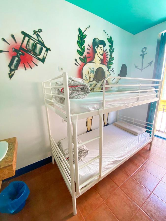 Rio Hostel Sevilla Exteriör bild